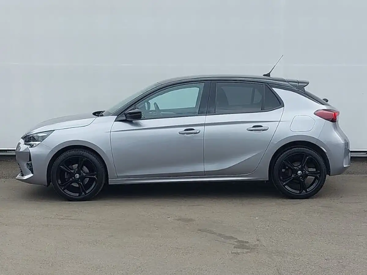 2022-vauxhall-corsa-12i-gs-line-big-3