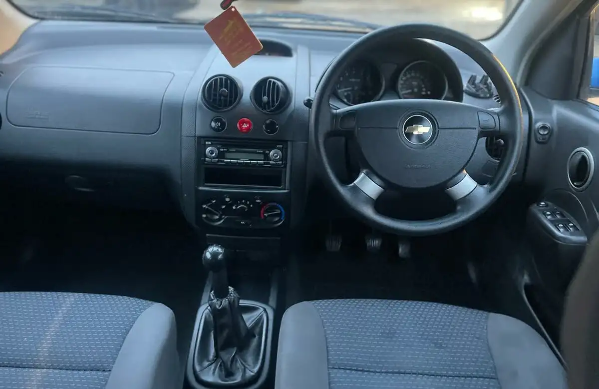 2008-chevrolet-kalos-12-se-big-13