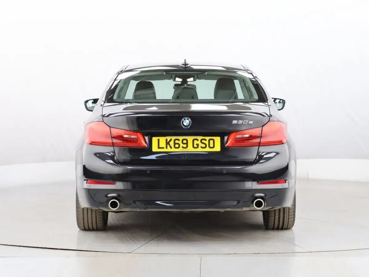 2019-bmw-5-series-20-530e-se-auto-big-8
