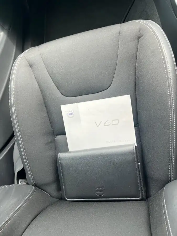 2016-volvo-v60-20td-d4-se-geartronic-big-30