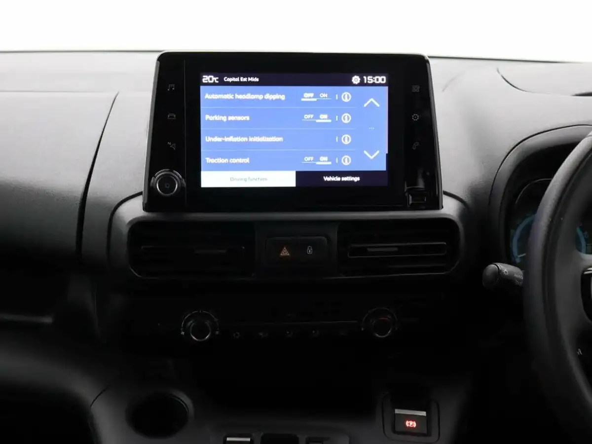 2023-citroen-berlingo-e-feel-xl-size-big-6