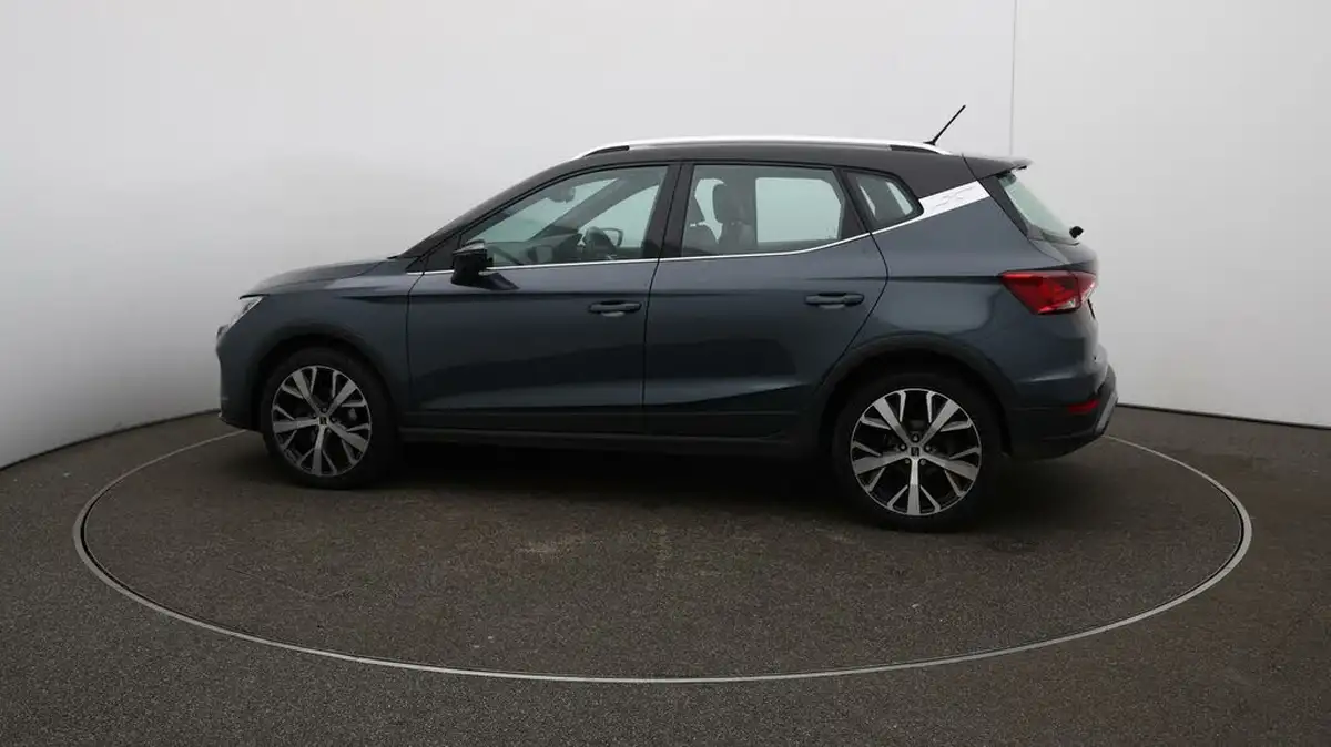 2022-seat-arona-10-tsi-xperience-lux-big-51