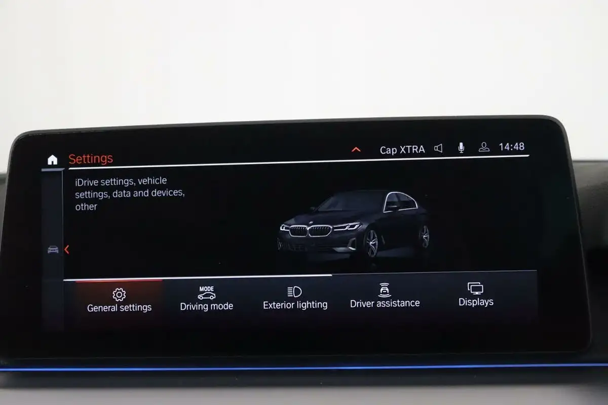 2022-bmw-5-series-20-530e-se-saloon-4d-big-46