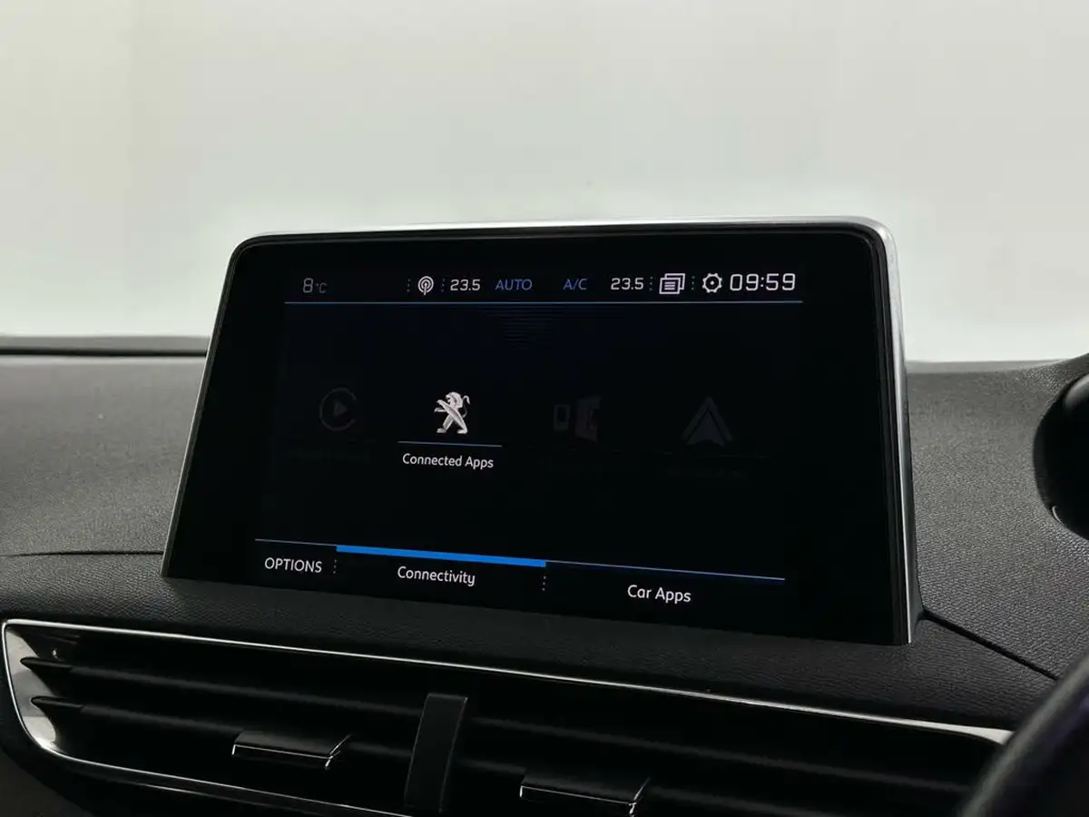 2018-peugeot-3008-suv-12-puretech-gt-line-big-19