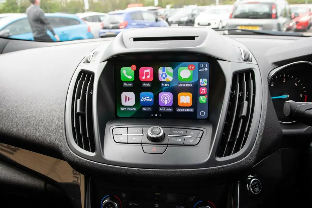 2019-ford-kuga-20tdci-st-line-150ps-ss-big-27