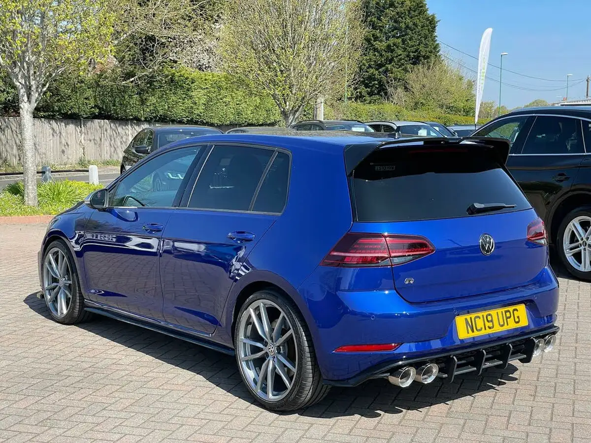 2019-volkswagen-golf-20-tsi-r-300ps-hatchback-5d-dsg-big-5