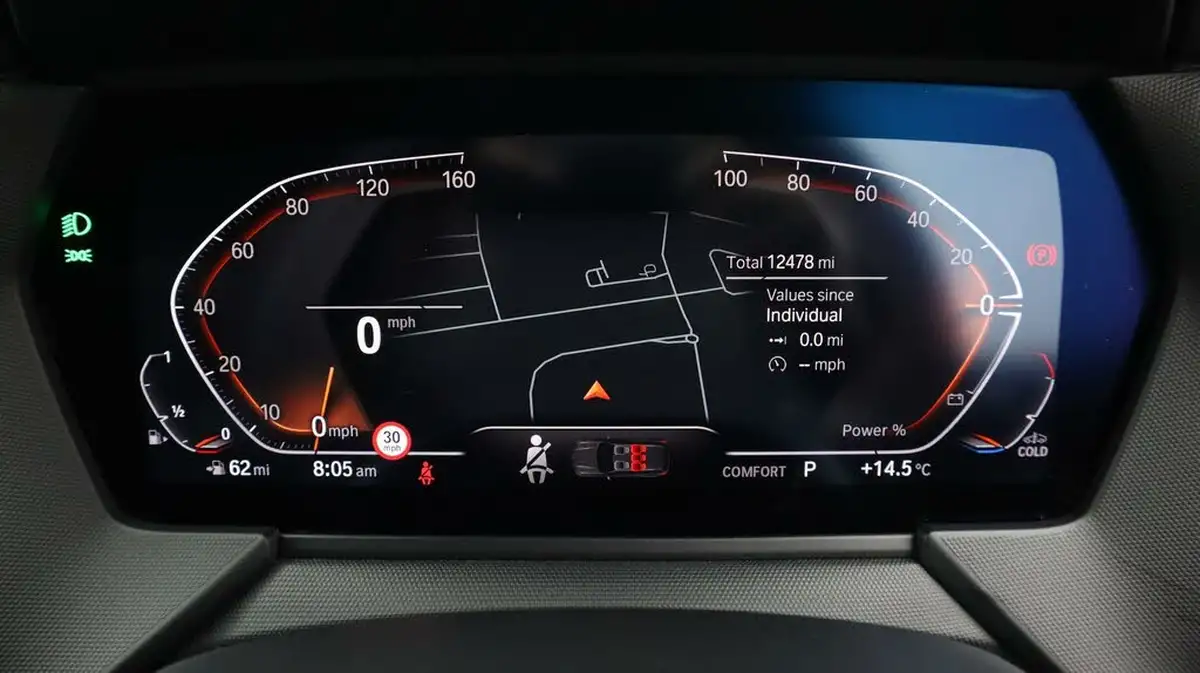 2023-bmw-1-series-15-118i-m-sport-lcp-dct-big-10