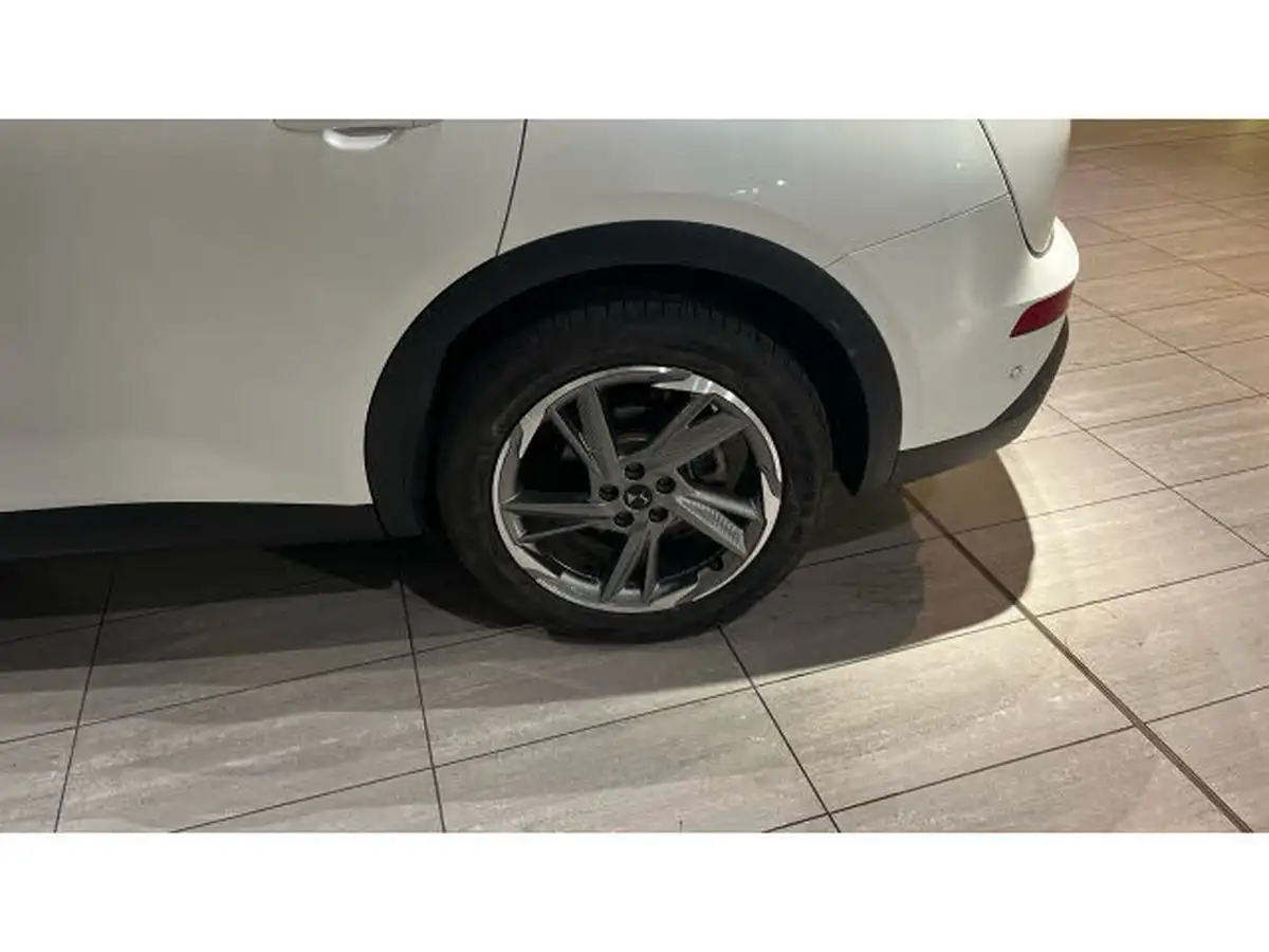 2019-ds-ds-7-crossback-16-puretech-prestige-225ps-big-23