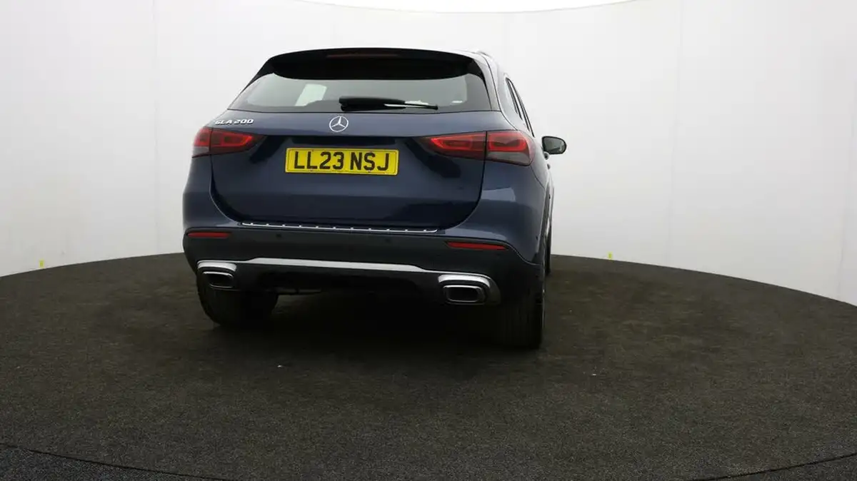 2023-mercedes-benz-gla-class-13-gla-200-sport-executive-station-wagon-big-70