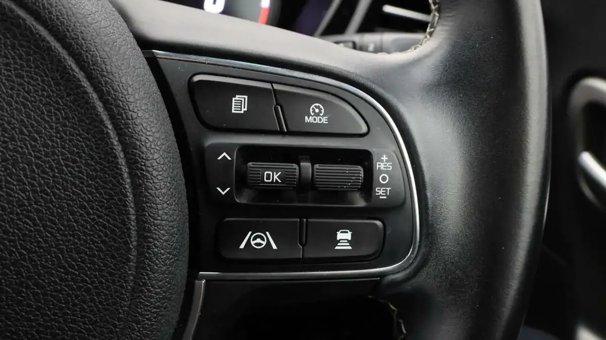 2022-kia-e-niro-ev-2-64-big-22