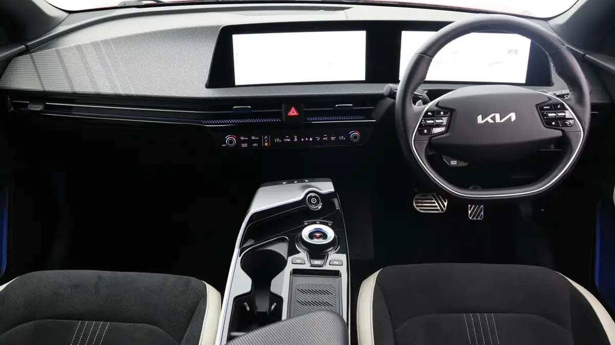 2022-kia-ev6-e-gt-line-225bhp-heat-pump-big-12