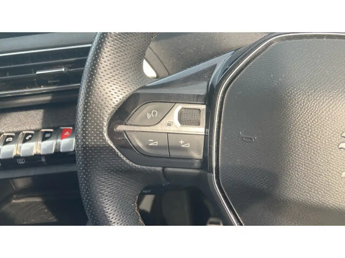 2019-peugeot-3008-suv-15-bluehdi-gt-line-big-23