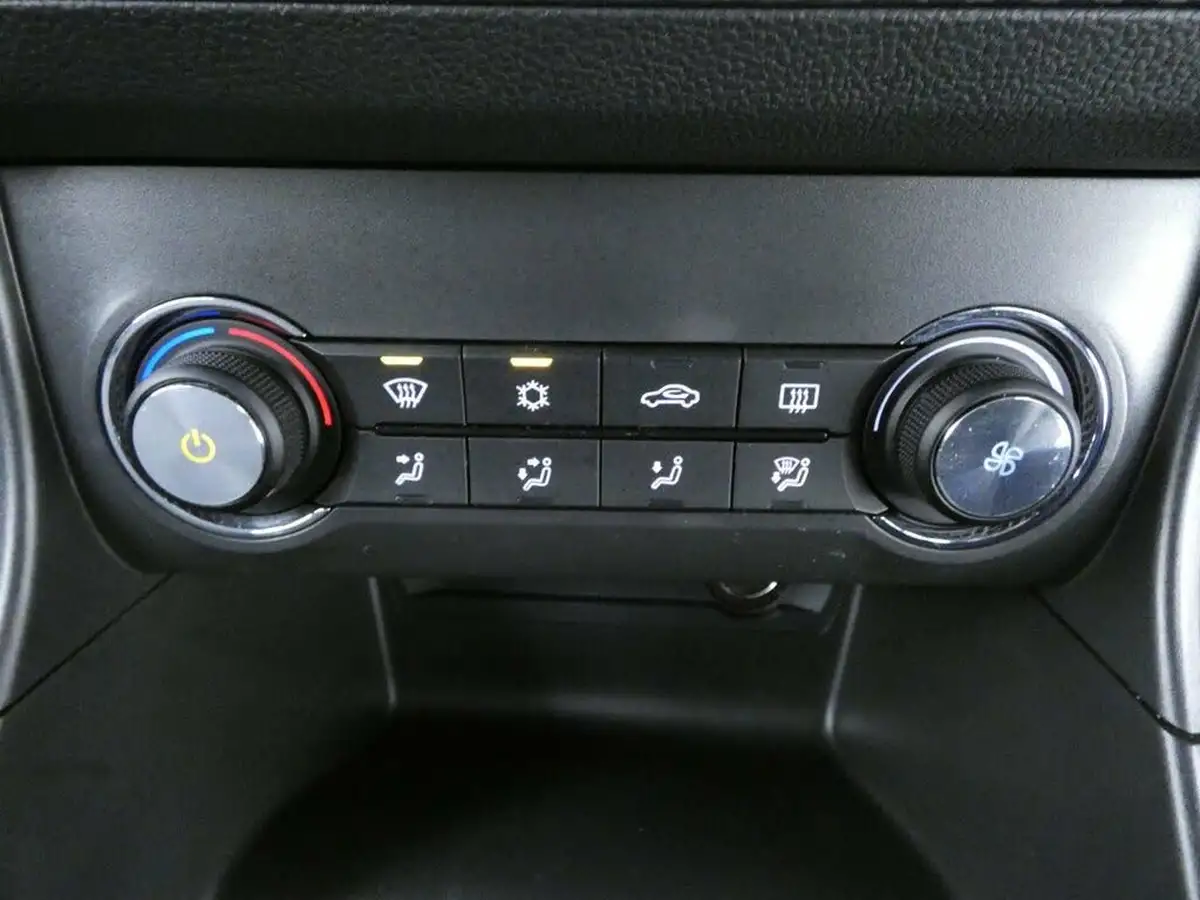 2020-mg-zs-suv-10t-gdi-exclusive-111ps-big-11