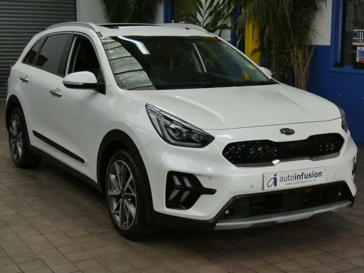 2019-kia-niro-16-gdi-4-156kwh-big-3