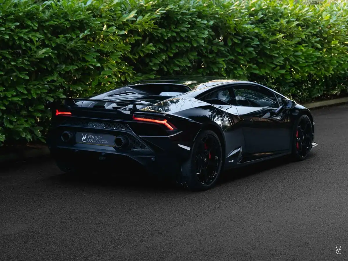 2023-lamborghini-huracan-52-tecnica-big-6