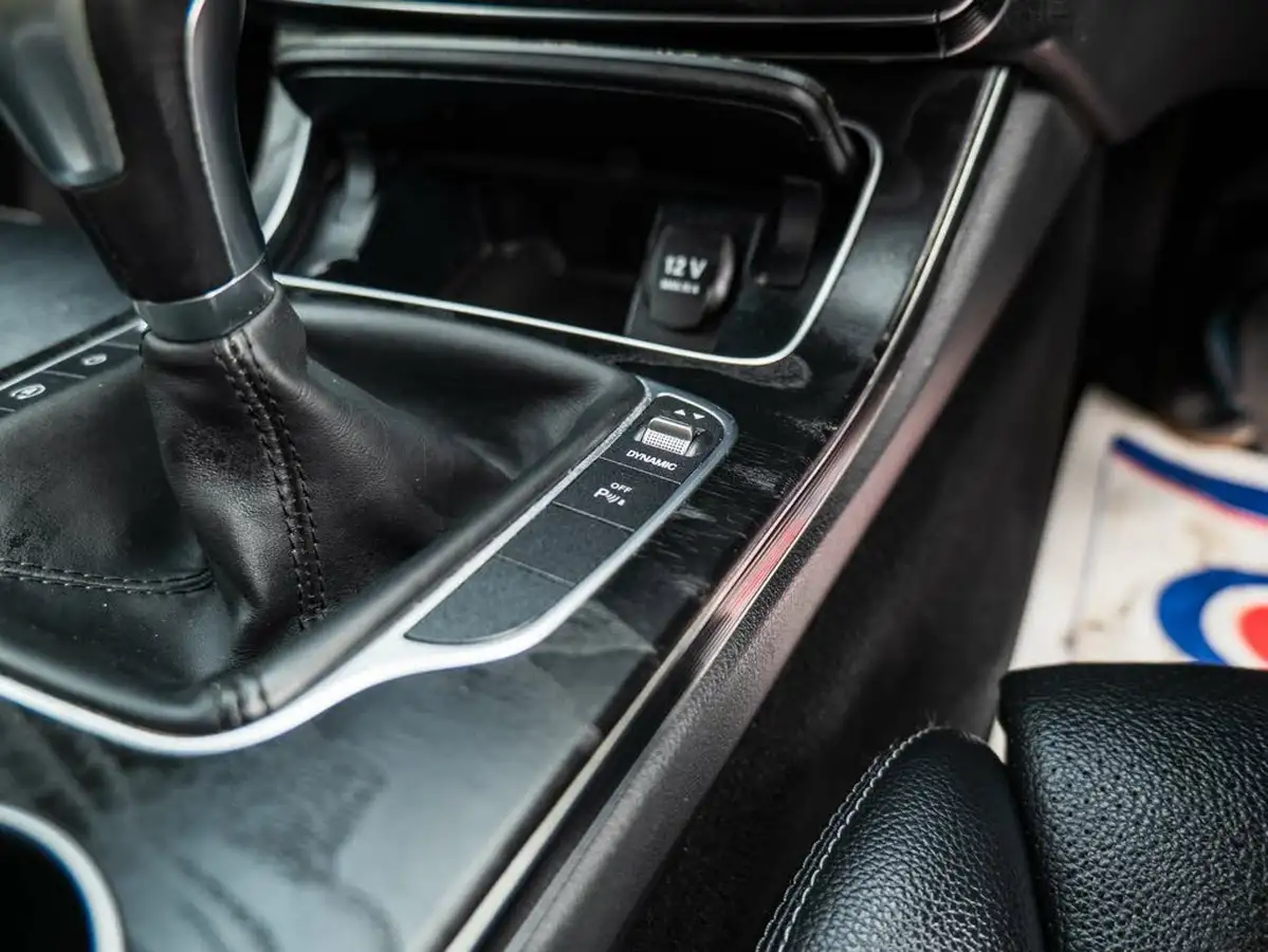 2018-mercedes-benz-c-class-21d-c220d-amg-line-ss-saloon-4d-big-29