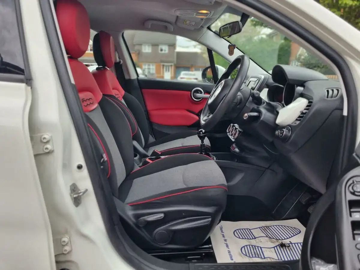 2015-fiat-500x-14-pop-star-opening-edition-big-24