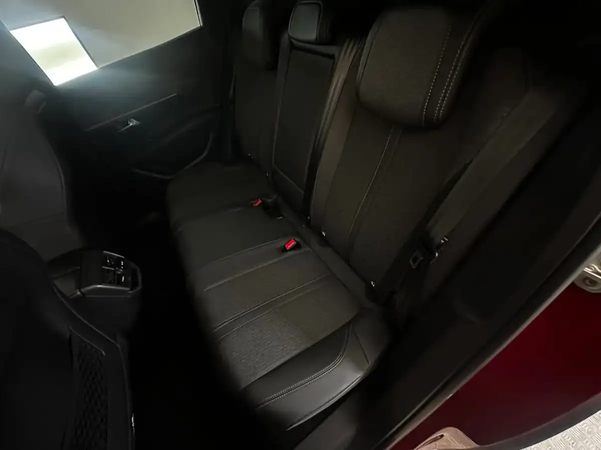 2019-peugeot-3008-suv-15-bluehdi-gt-line-premium-big-27