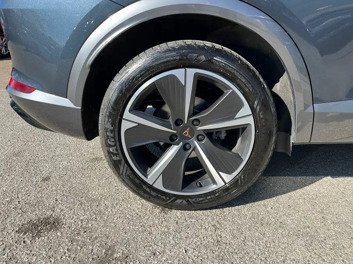 2024-cupra-formentor-14-e-hybrid-v1-big-14