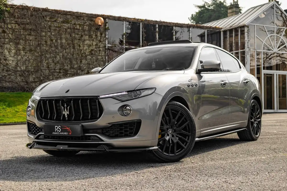 2022-maserati-levante-20-gt-big-7