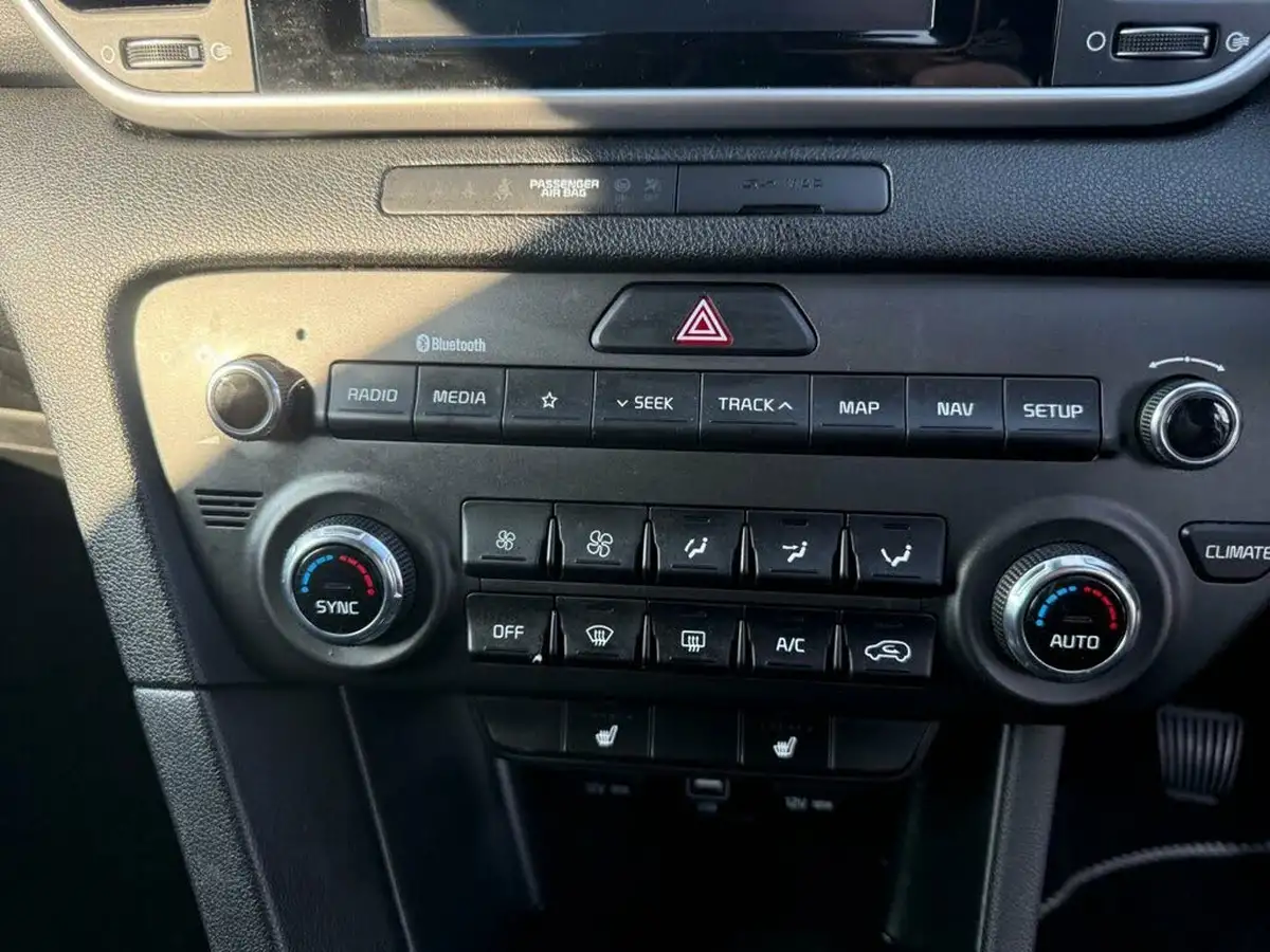 2018-kia-sportage-16-gdi-2-big-25