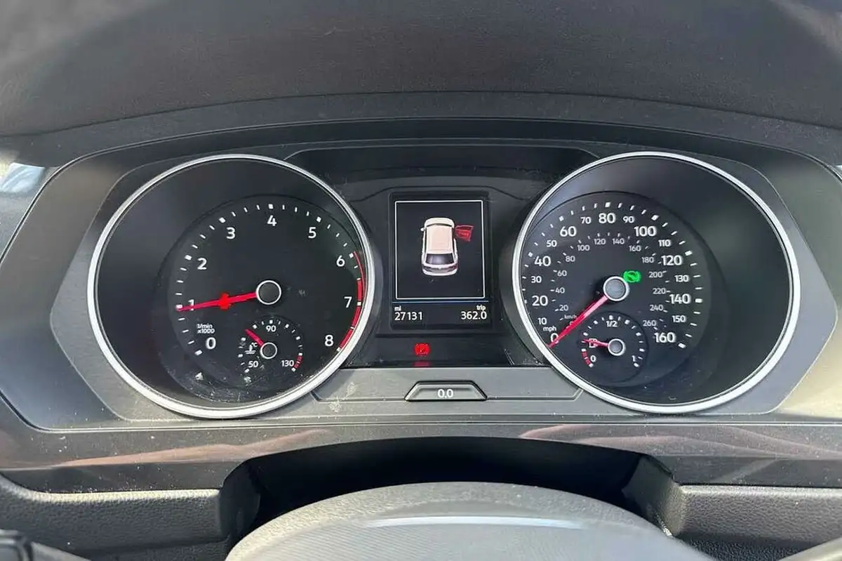 2020-volkswagen-tiguan-15-tsi-life-150ps-dsg-big-15