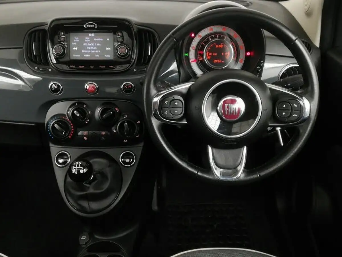 2019-fiat-500-12-lounge-ss-big-6