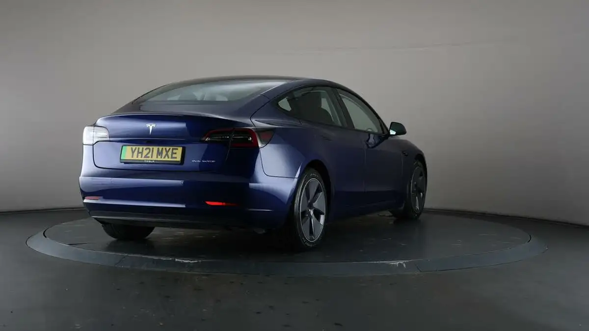 2021-tesla-model-3-e-long-range-4x4-big-62