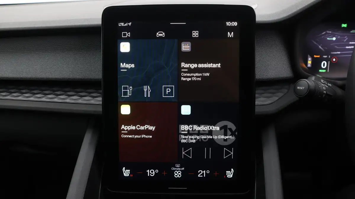 2023-polestar-polestar-2-e-ps2-165kw-standard-single-hatchback-big-11