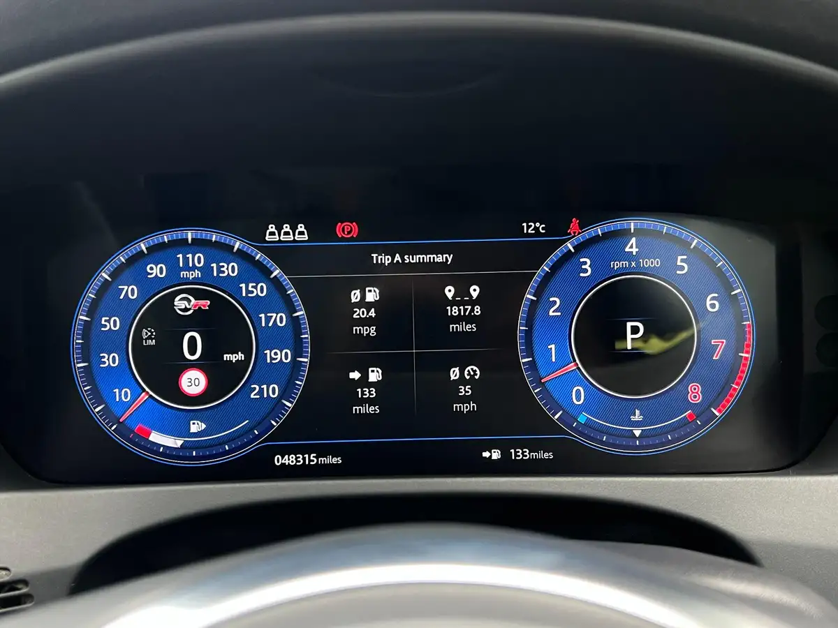 2020-jaguar-f-pace-50-v8-svr-big-35