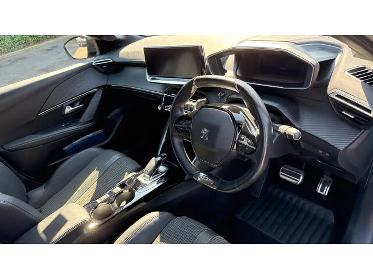 2020-peugeot-208-12-puretech-gt-line-130bhp-eat8-big-10