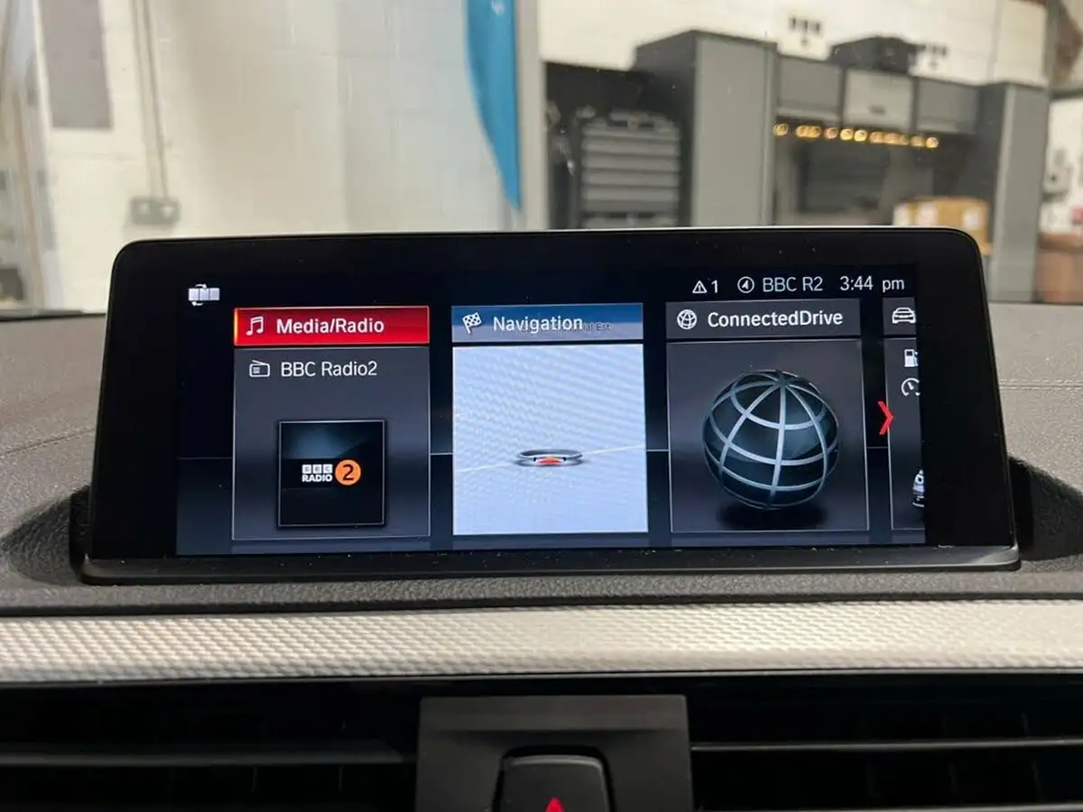 2018-bmw-1-series-20td-120d-m-sport-shadow-edition-3d-auto-big-32