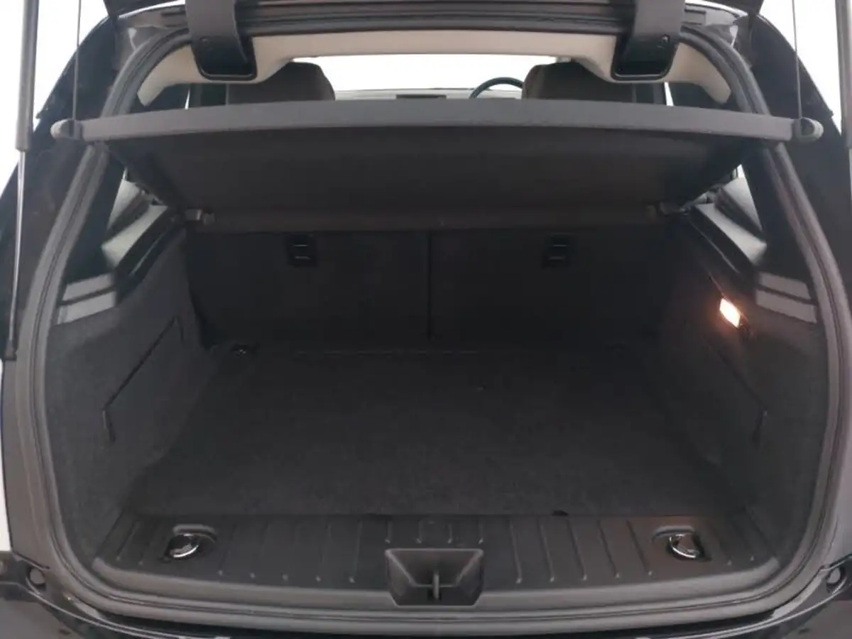 2022-bmw-i3-e-120-ah-big-7