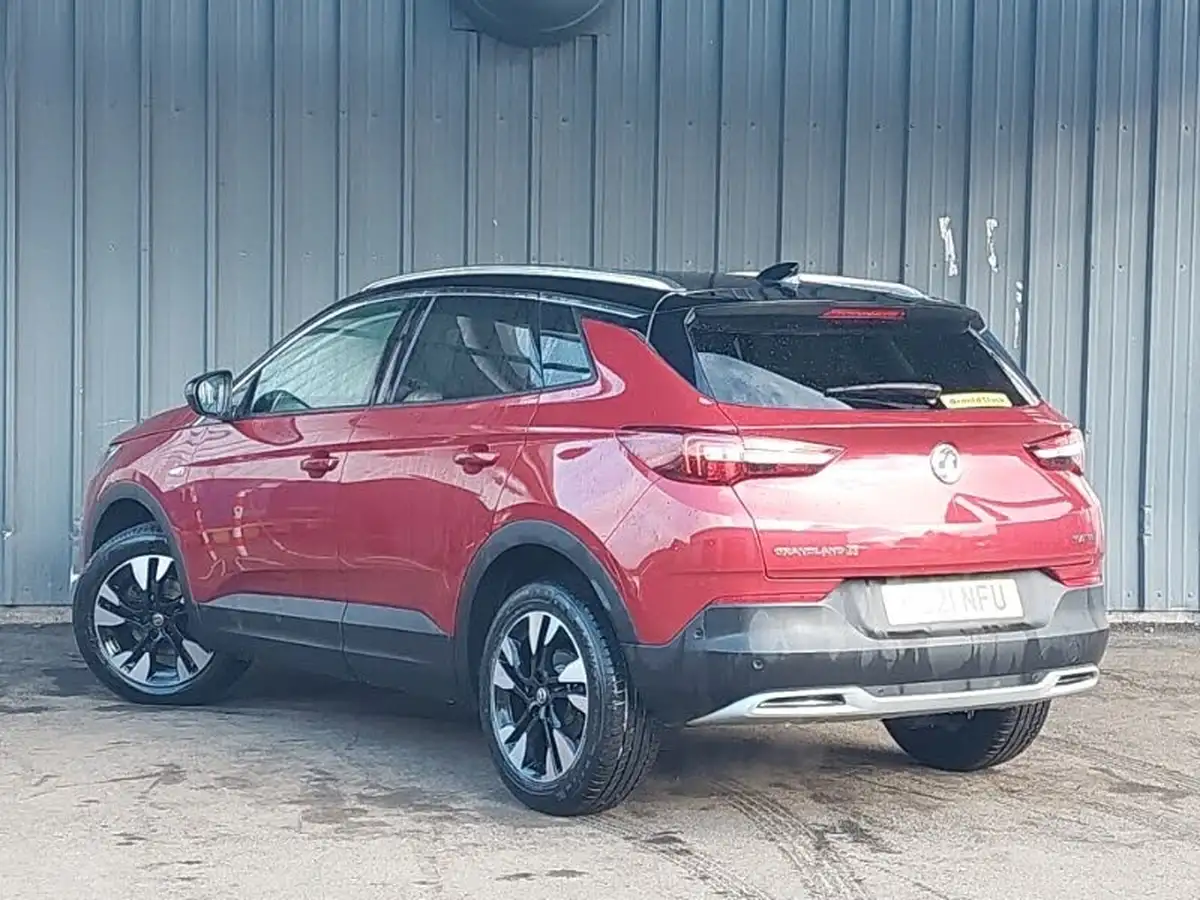 2021-vauxhall-grandland-x-12-griffin-big-1
