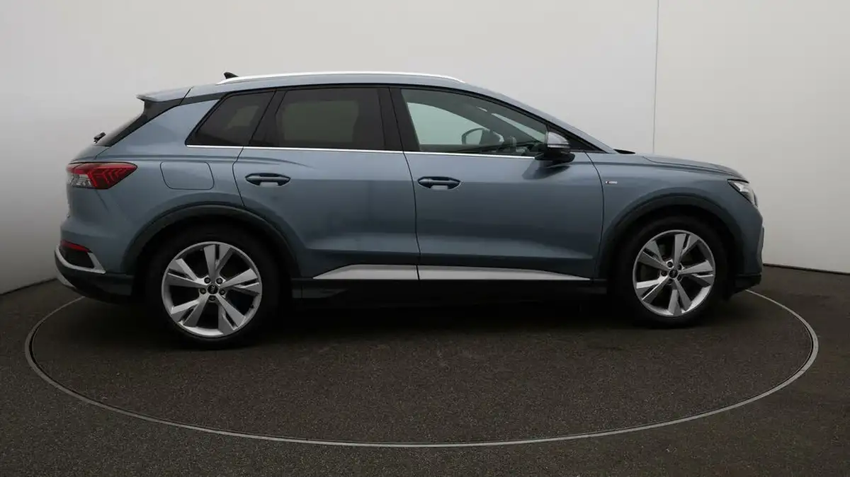 2022-audi-q4-e-tron-40e-s-line-station-wagon-big-8
