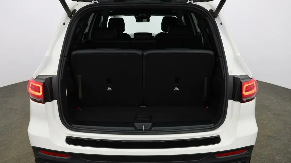 2020-mercedes-benz-glb-class-20d-glb220d-amg-line-premium-5-big-20