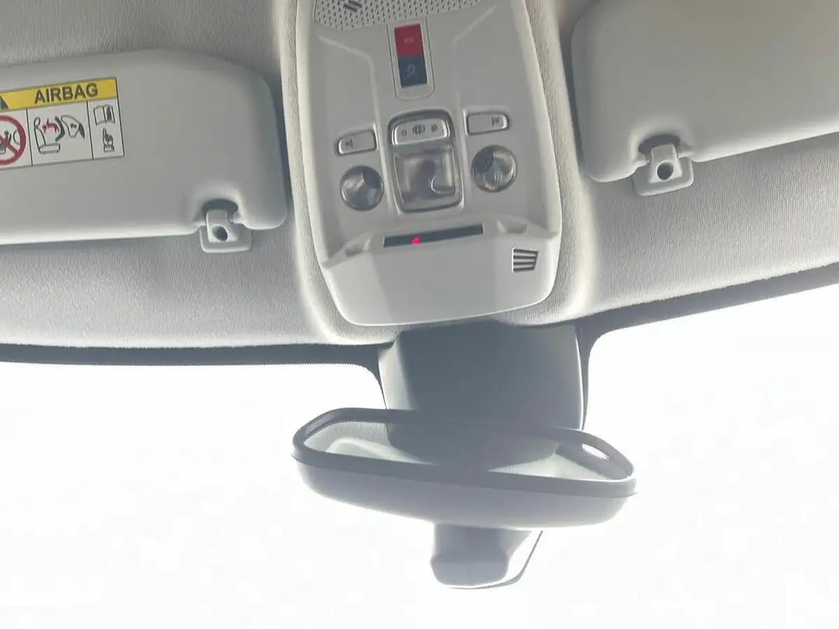 2024-peugeot-208-12-puretech-allure-big-30
