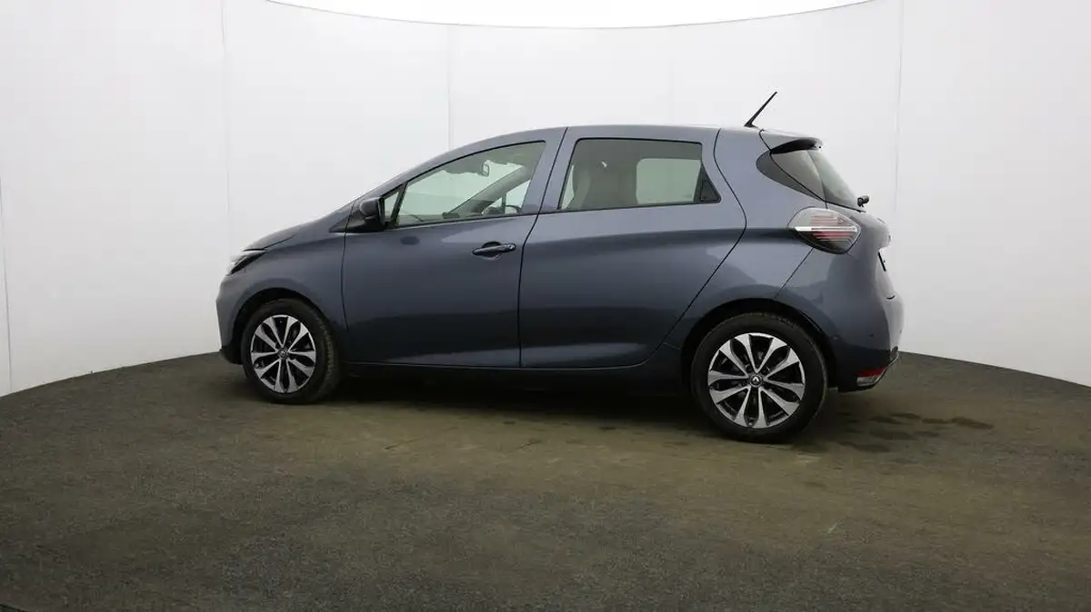 2021-renault-zoe-e-gt-line-big-57