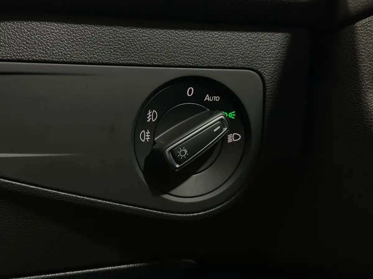 2019-volkswagen-tiguan-15-tsi-r-line-big-14