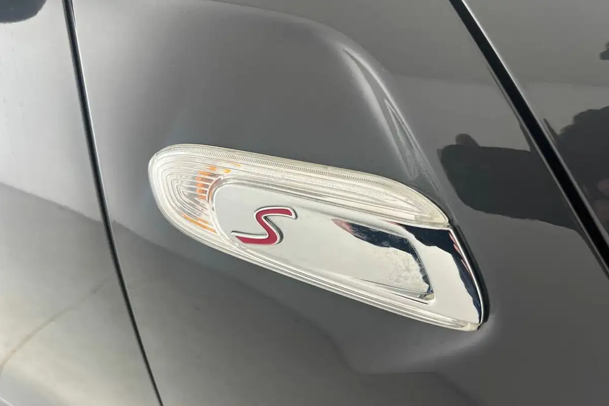2019-mini-cooper-20-cooper-s-sport-189bhp-hatchback-5d-auto-big-23