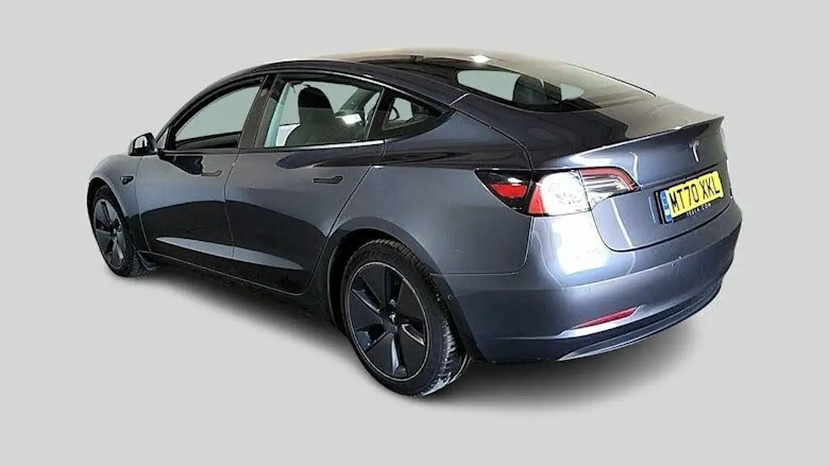2020-tesla-model-3-e-standard-plus-big-3