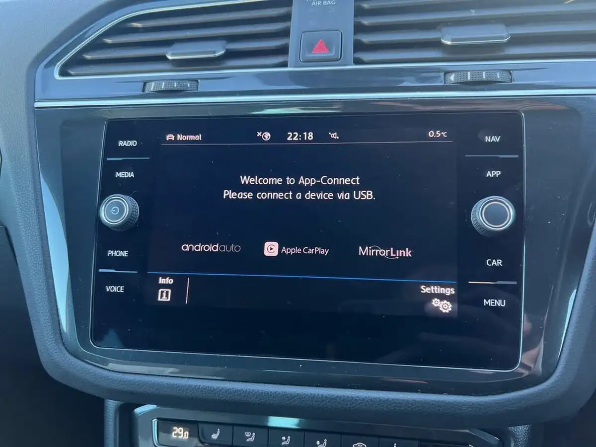 2020-volkswagen-tiguan-20tdi-r-line-tech-150ps-dsg-big-34