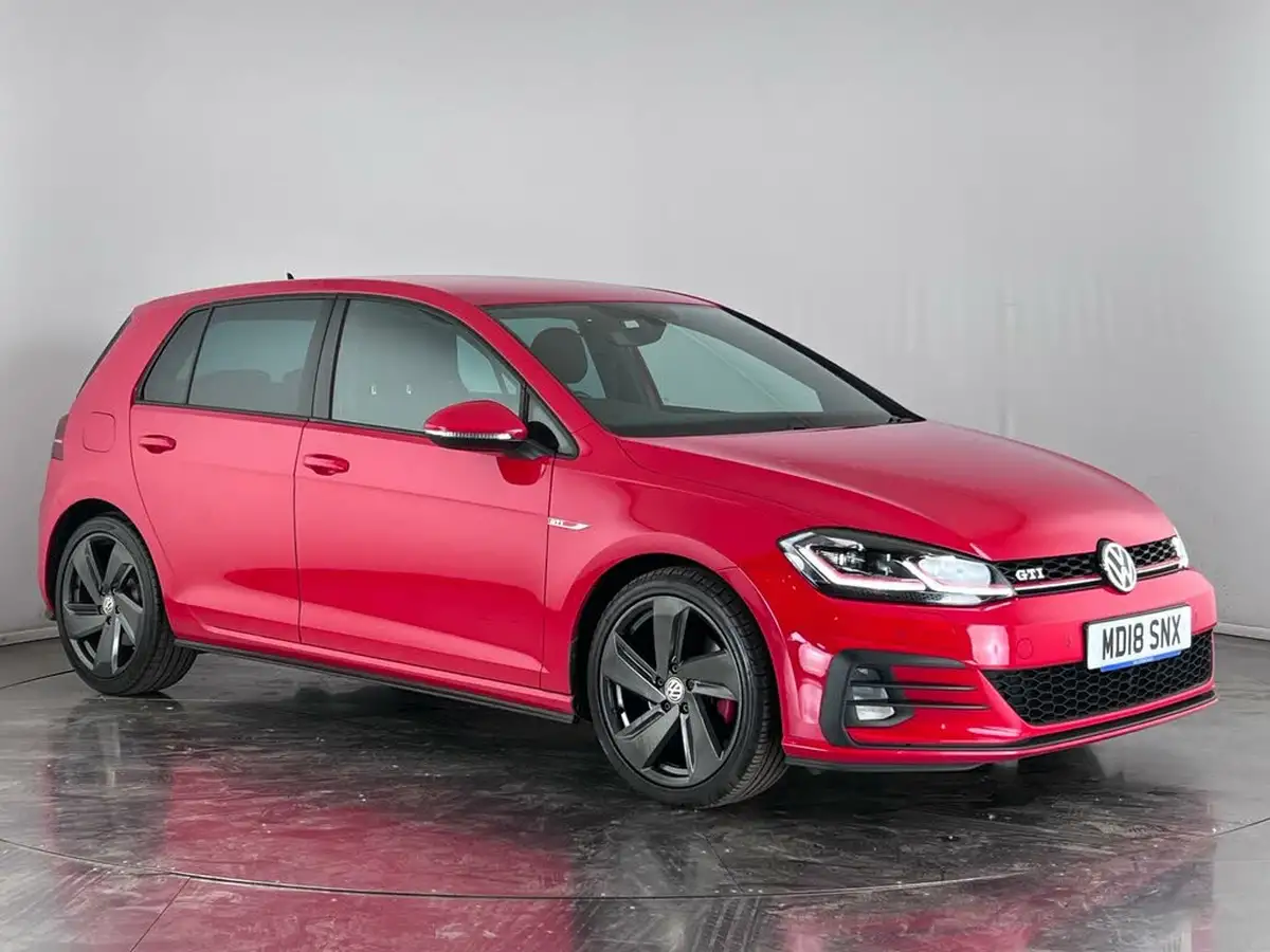 2018-volkswagen-golf-20-tsi-gti-5d-dsg-big-0