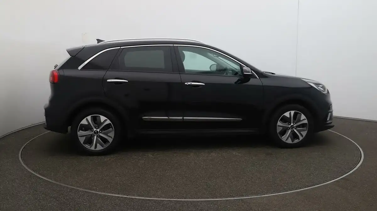 2020-kia-e-niro-ev-4-big-42