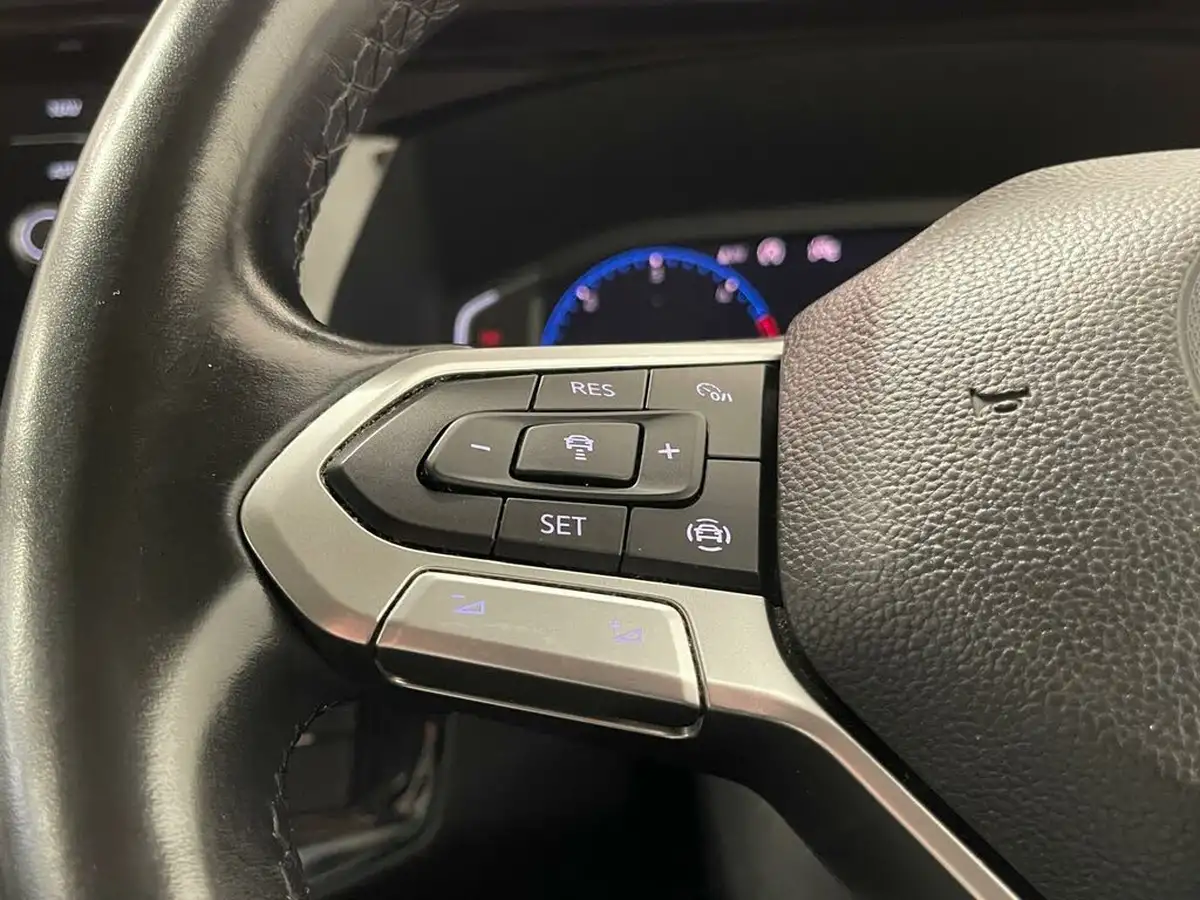 2020-volkswagen-caravelle-20bitdi-executive-bmt-big-79