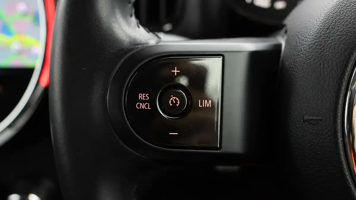 2022-mini-countryman-15-cooper-classic-auto-big-22