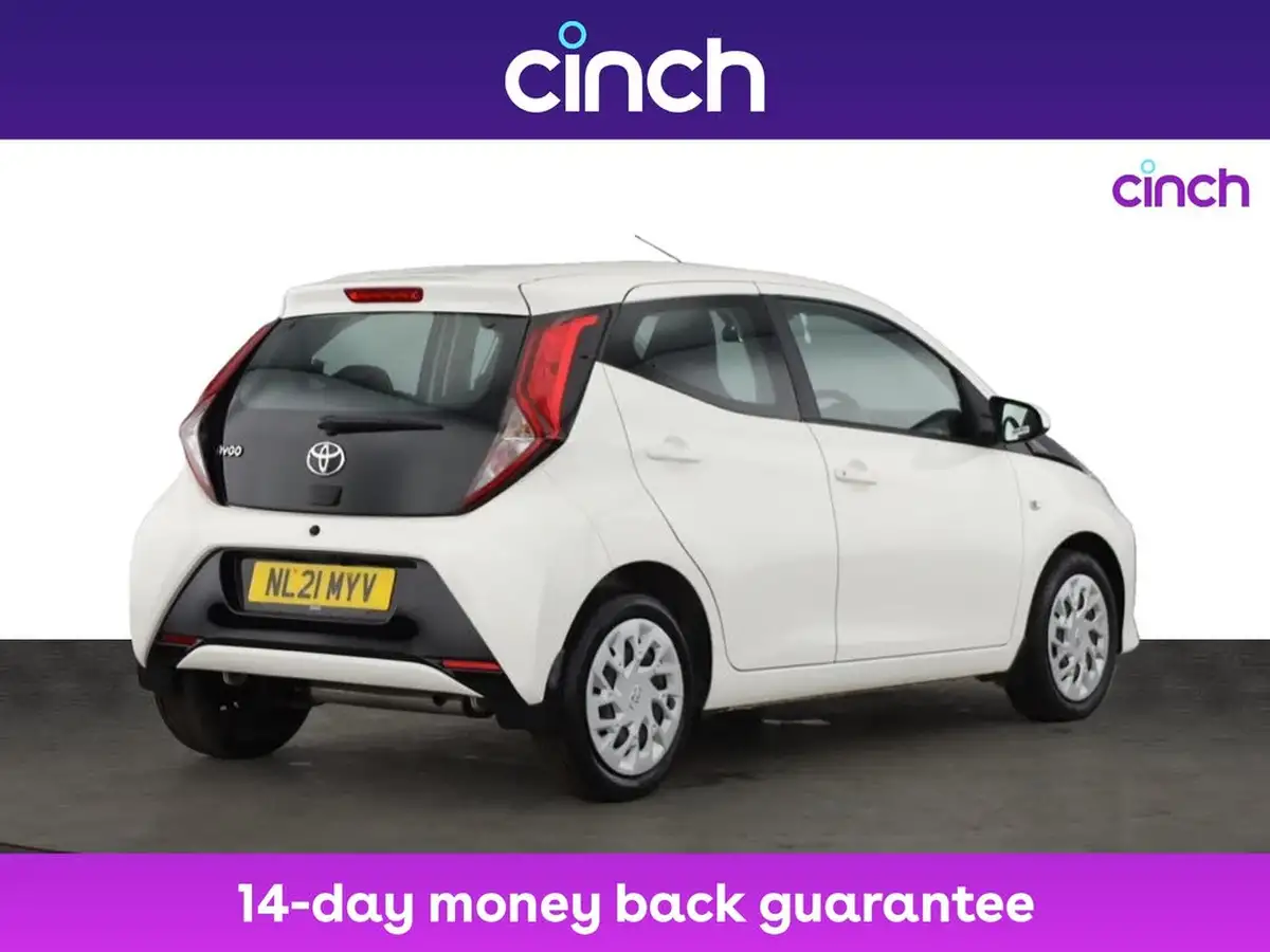 2021-toyota-aygo-10-vvt-i-x-play-tss-big-6