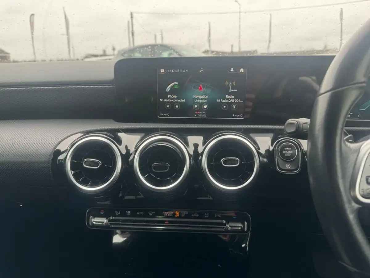 2019-mercedes-benz-a-class-15d-a180d-sport-hatchback-5d-7g-dct-big-12