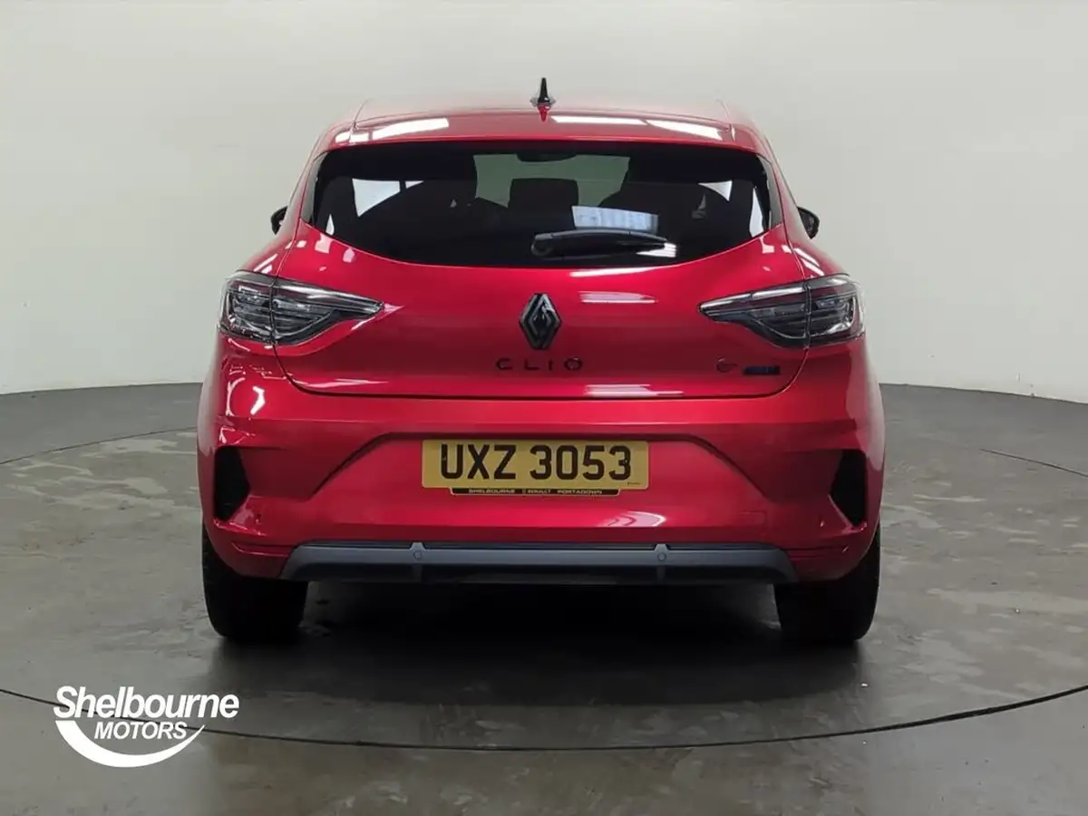 2024-renault-clio-16-esprit-alpine-big-11