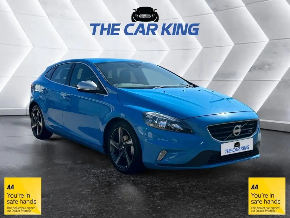 2014-volvo-v40-16td-d2-r-design-big-1